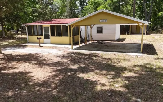 2 Bedroom in Chiefland, FL for Sale