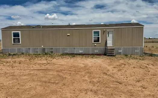 20 Acres with Home Near Moriarty & Edgewood, New Mexico