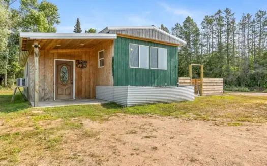 Country Home and Hobby Farm For Sale in Willow River, MN
