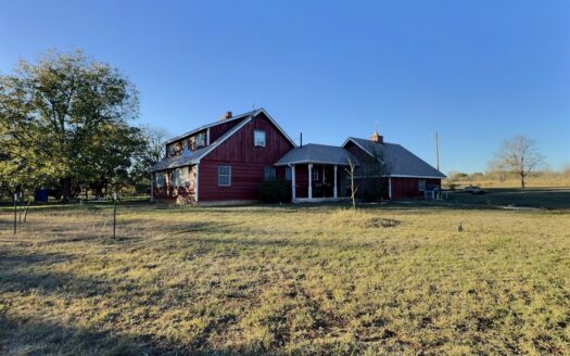 Country Home on 10 Acres Near Zephyr TX,  Barn, Creek & Wildlife