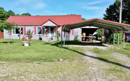 5-Bedroom Home on 2.80 Acres for Sale in Salem, Missouri
