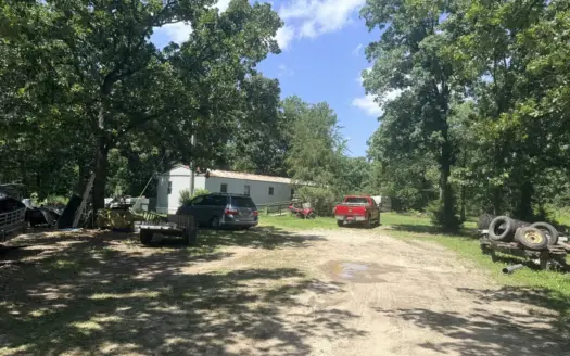 Investment Opportunity on 3.2 ± Acres Near Salem, Missouri