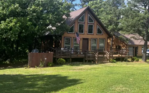 Beautiful Log Home on 5.66 Acres in Stonewood Meadows