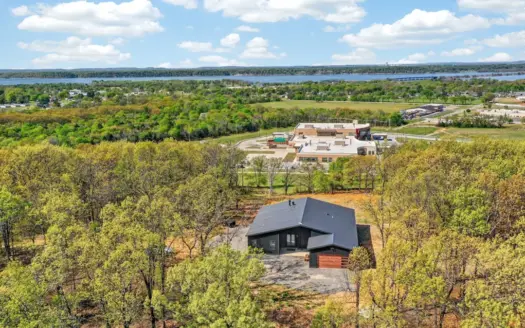 Salina, Oklahoma Country Home For Sale