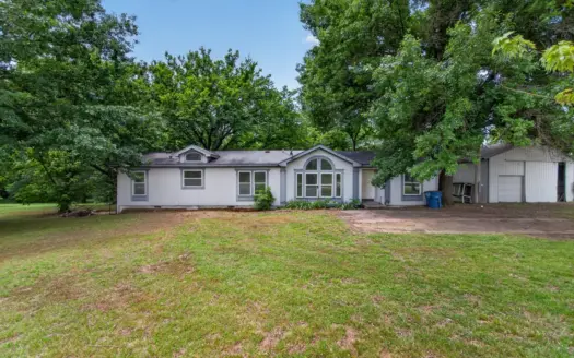 Pryor, Oklahoma Country Home For Sale