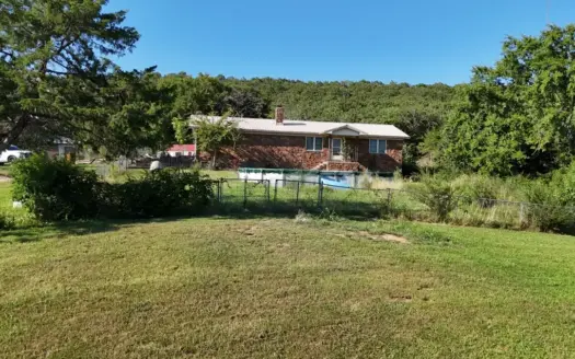 Country Home on 15 Acres near Wilburton, Oklahoma