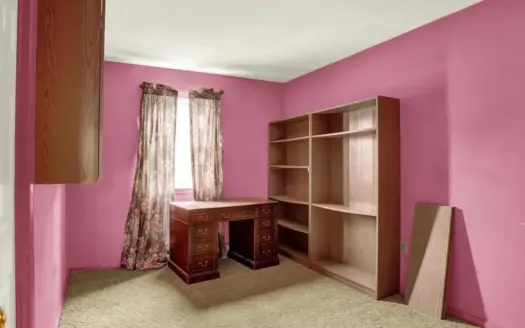 930 May Dr, Millersburg, PA 17061