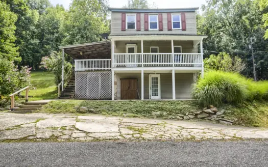 301 Lenker Rd, Millersburg, PA 17061