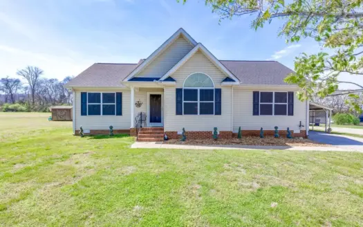 Country Home for Sale in Marshall County, Tennessee