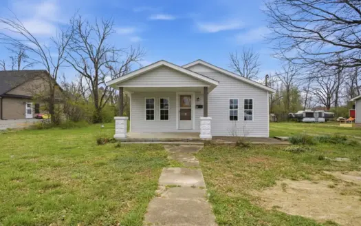 Country Home for Sale in Lewis County, Tennessee