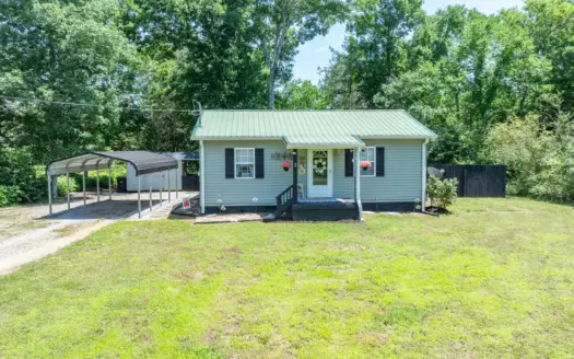 Country Home for Sale in Marshall County, Tennessee