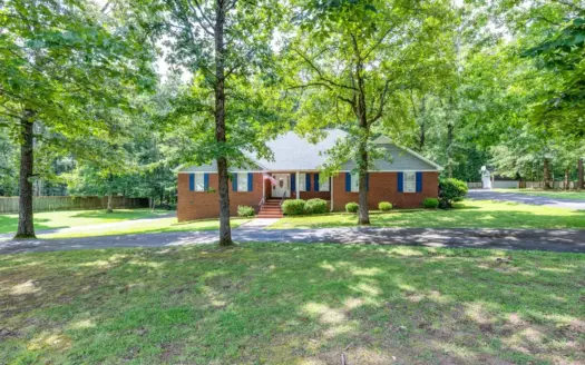 Country Home for Sale in Lewis County, Tennessee
