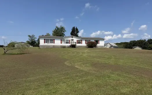 Country Home for Sale in Lewis County, Tennessee