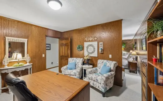 Country Home with Acreage for Sale in McMinn County, Tennessee