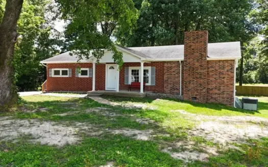 Corner Lot Move-In Ready South Fulton, TN Home for Sale