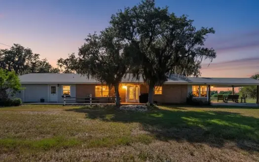 Home nestled in a quiet bend off Lake Corpus Christi