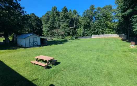 Country Home for Sale in Copper Hill