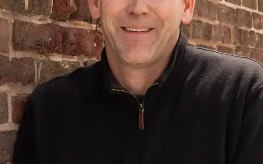 agent profile picture for Chris Harman on country homes website