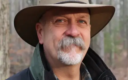 agent profile picture for Edgar Randy Jelliff on country homes website