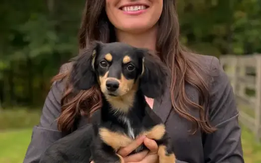 agent profile picture for Gabrielle Getts on country homes website