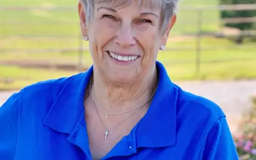 agent profile picture for Jill Boyer on country homes website