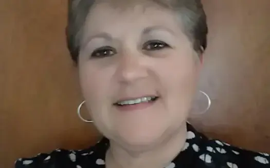 agent profile picture for Jody Sortino on country homes website