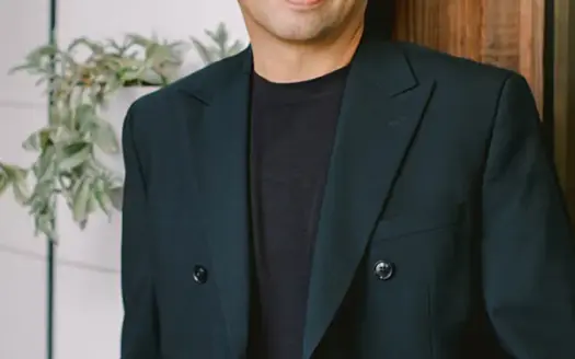 agent profile picture for Jose De La Rosa on country homes website