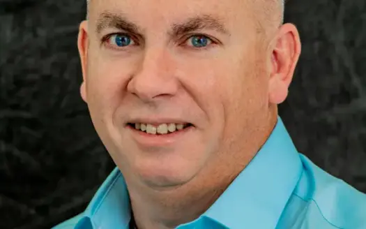 agent profile picture for Justin Roderman on country homes website