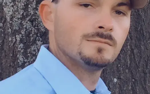 agent profile picture for Phil Wilson on country homes website