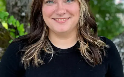 agent profile picture for Rebecca McKay on country homes website