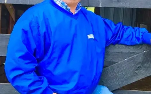agent profile picture for Robert Snedegar on country homes website