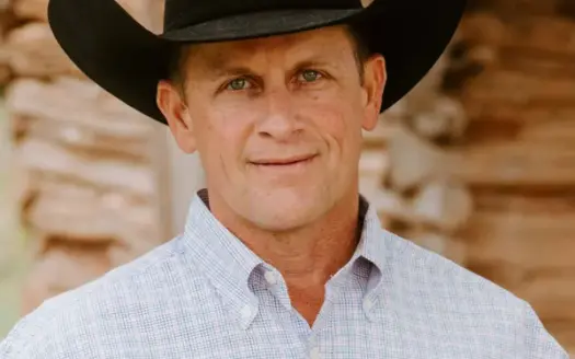 agent profile picture for Skeeter Smith on country homes website