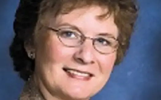 agent profile picture for Trudy Keefer on country homes website