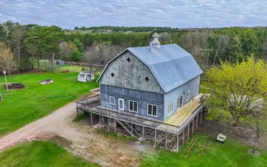 Barn Style Home For Sale on 7 Acres in Wild Rose, WI