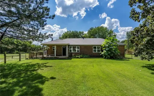 Beautiful Home for Sale in Gravette, AR