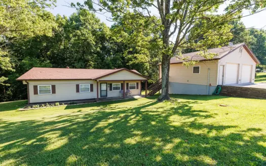 Bedford Home on Nearly 1 Acre with 30′ x 30′ Garage Auction
