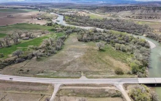 Bridger Creek Crossing  | Riverfront Acreage