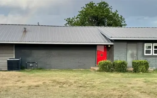 Charming Country Home in Quanah