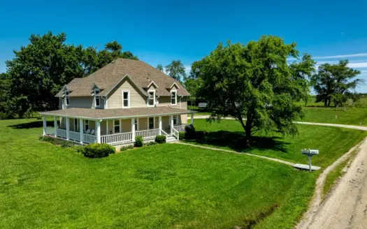Country Home with 40 Acres for Sale Near Piqua, KS