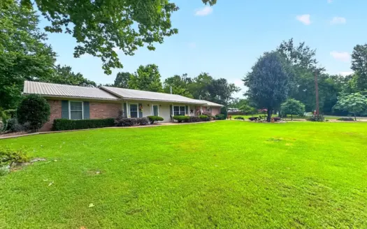Country Home with Barn and Stable on 2 Acres in Hughes Springs