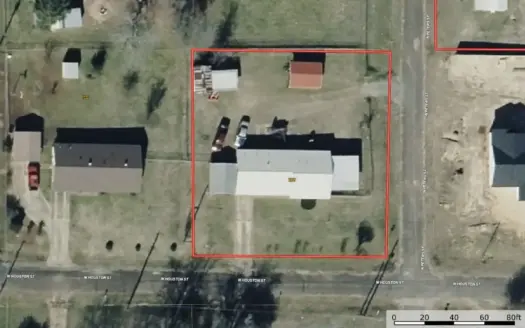 Daingerfield Home with City Utilities