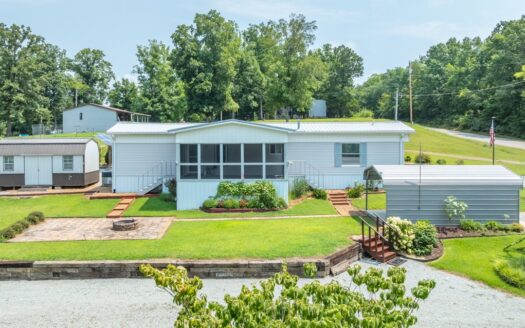 Country Home for Sale in Perry County, Tennessee