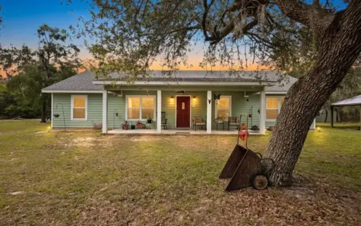 Gilchrist County Home on 10 Acres with Guesthouse and Pond