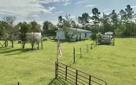 Home, Farm, Livestock and Land for sale Bonifay, Florida