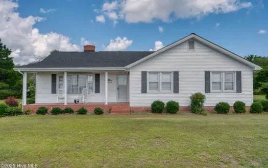 Home For Sale In Edenton, North Carolina