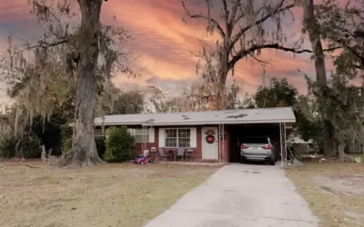 Home For Sale In Lake City Florida In Established Subdivision