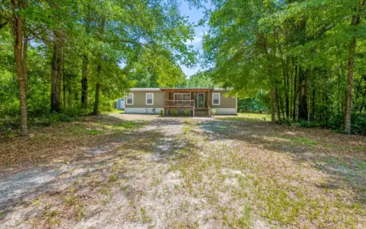 Home for Sale In O’Brien, Florida
