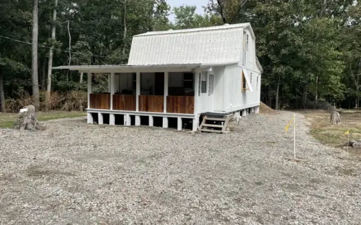 Hunting and Fishing Retreat on 5 lots near the Little Red River