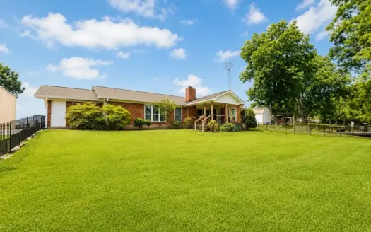 Lake Bruin Waterfront Home For Sale