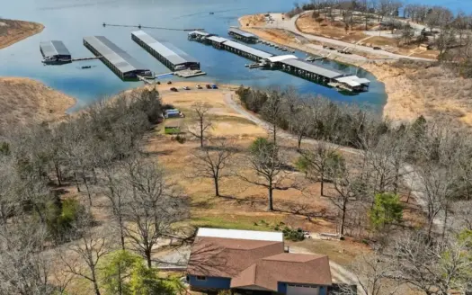 Luxury Lake Home on 5 Acres Bordering Bull Shoals Lake